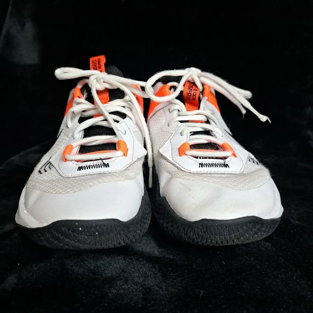 Nike Air Zoom Crossover GS Basketball Shoes White/Black/Orange Youth 6.5